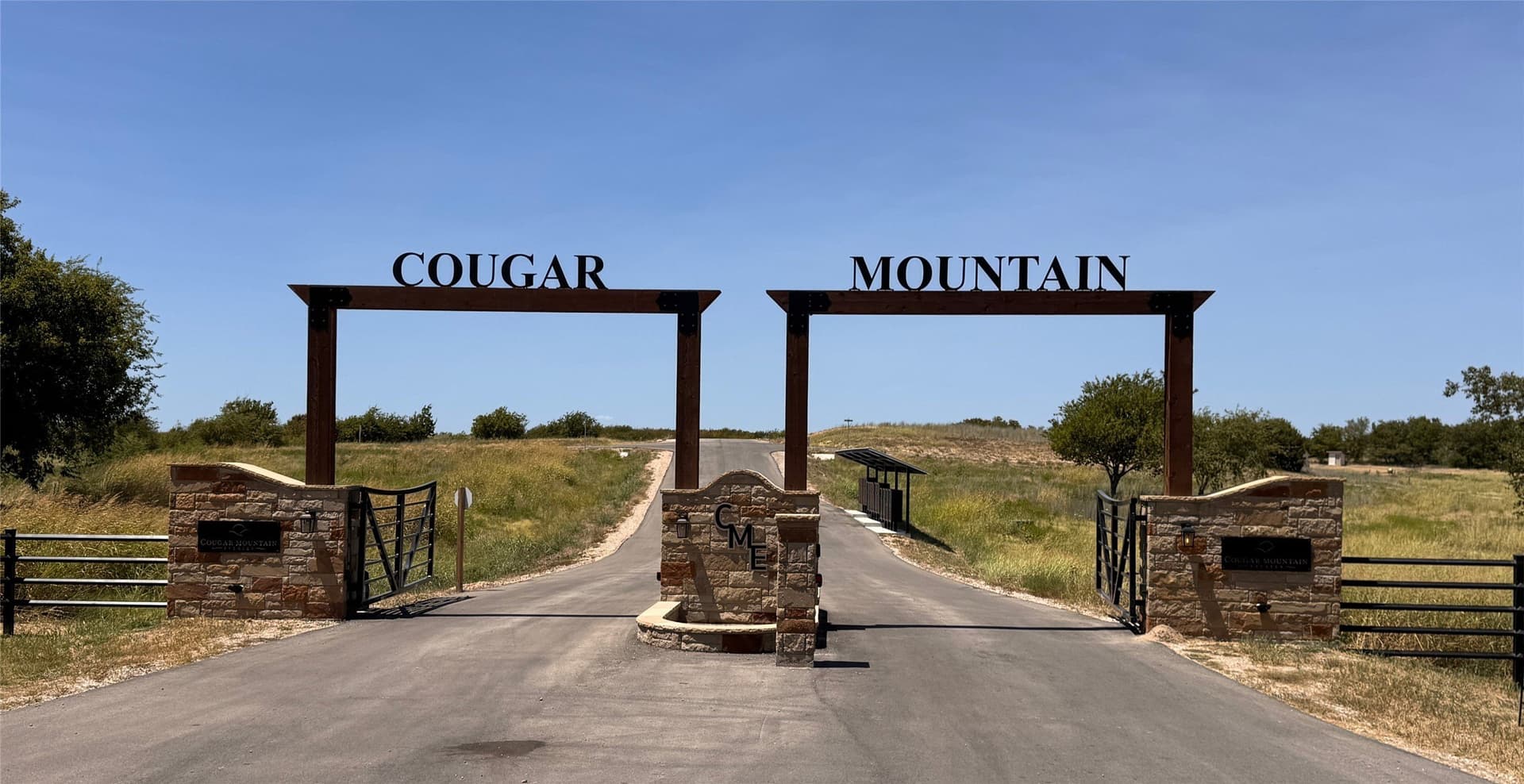 1.84 acres in Hood County