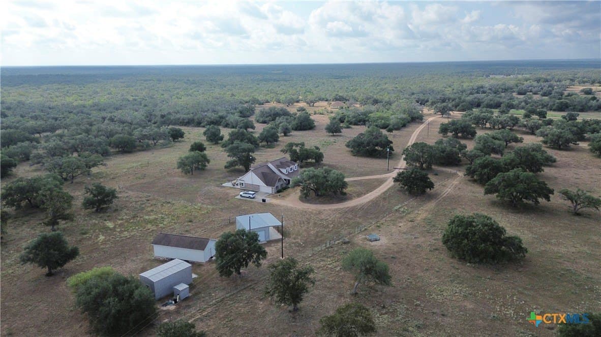 50 acres in DeWitt County - photo 30