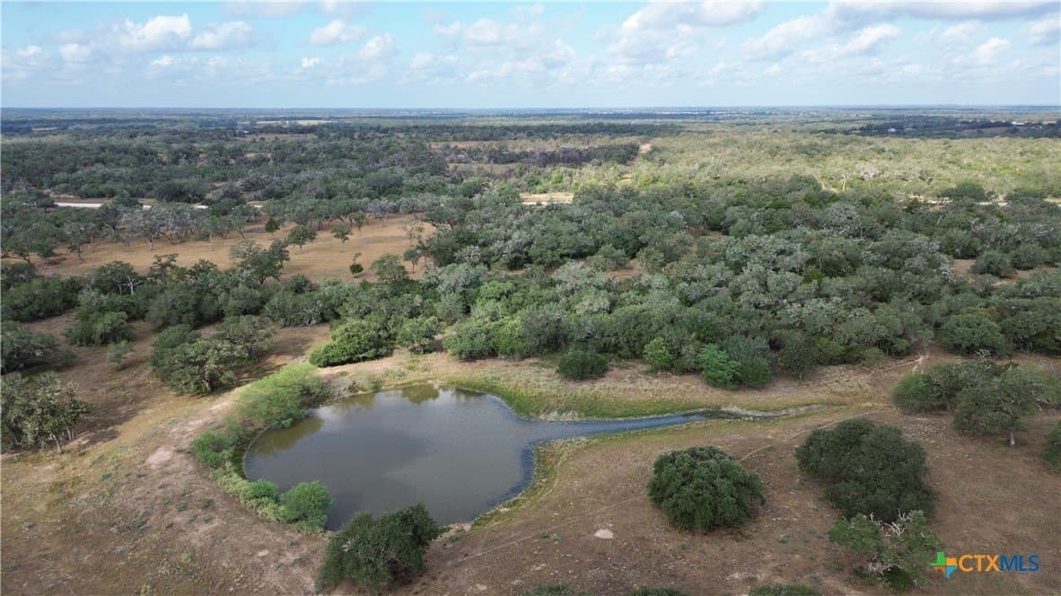50 acres in DeWitt County - photo 37