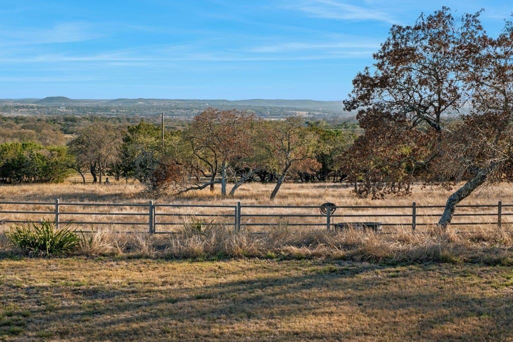 60.69 acres in Kerr County - photo 64