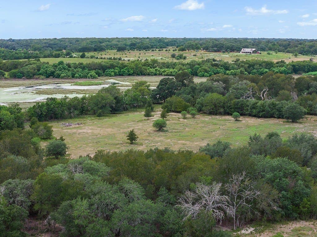 16.02 acres in Fayette County - photo 18