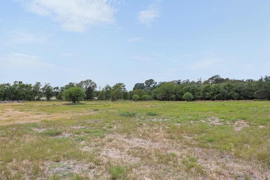 16.02 acres in Fayette County - photo 4