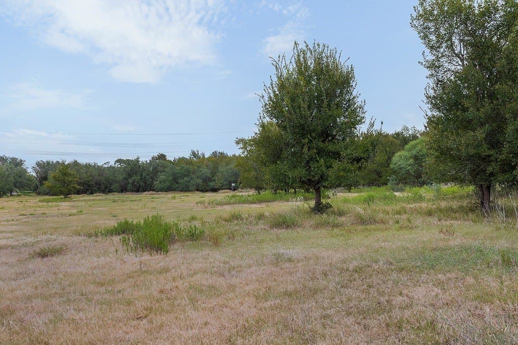 16.02 acres in Fayette County - photo 12