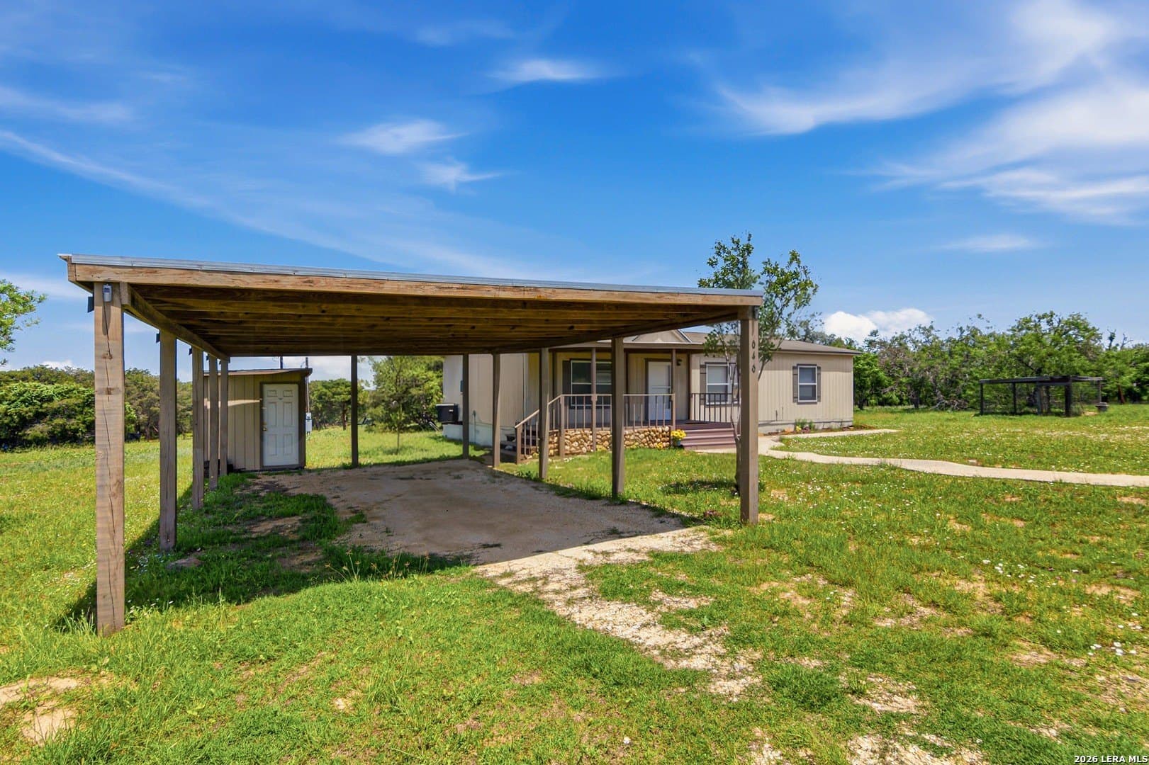 10 acres in Guadalupe County - photo 3