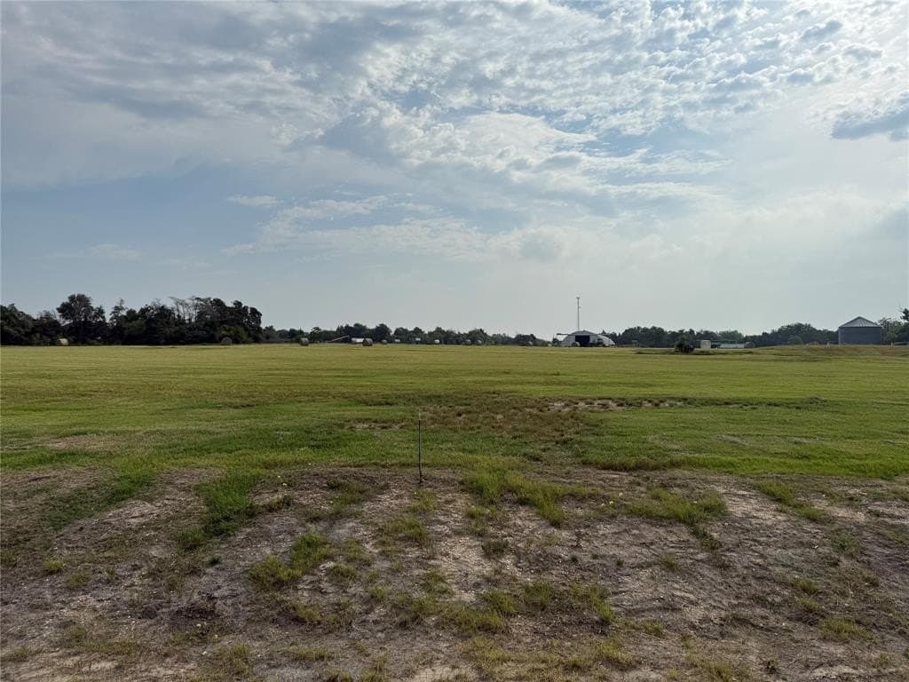 0.65 acres in McLennan County gallery image 2