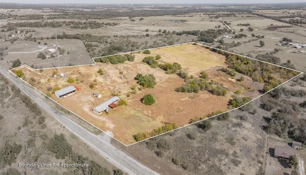 29.54 acres in Erath County