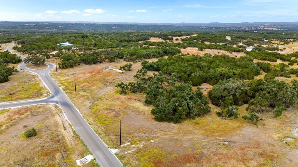 5.86 acres in Comal County - photo 15