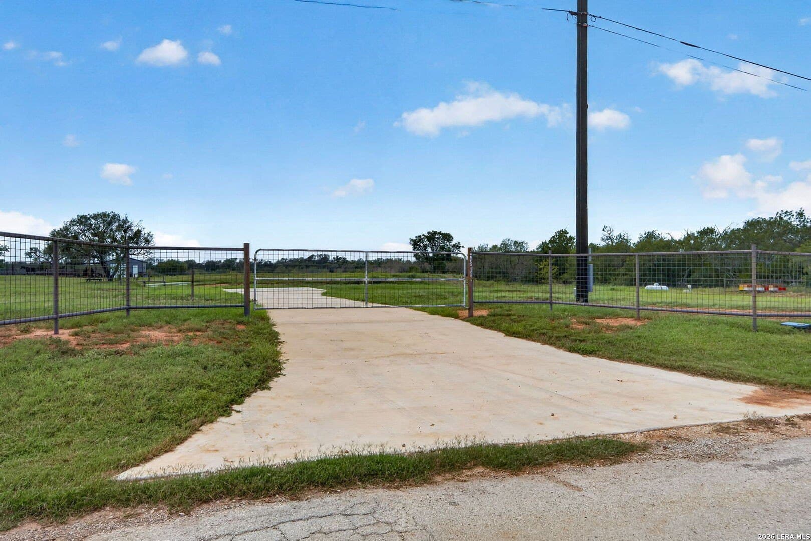 17.53 acres in Guadalupe County - photo 41