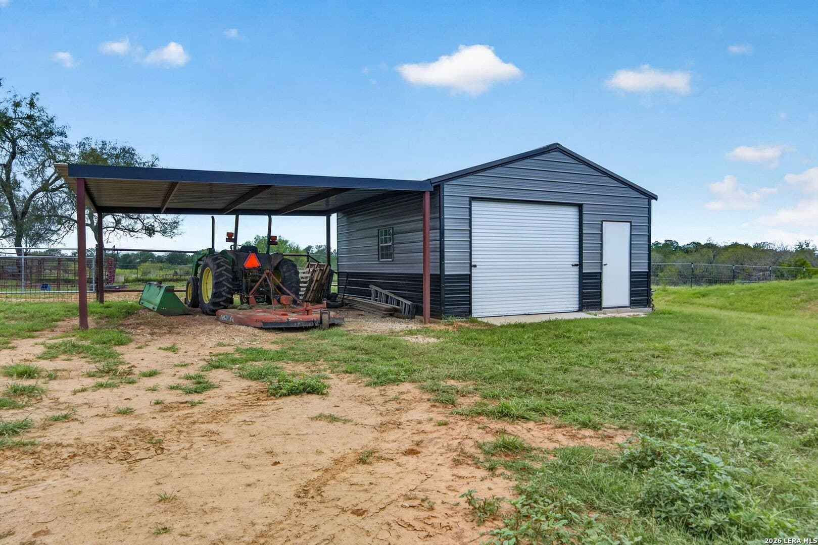 17.53 acres in Guadalupe County - photo 39