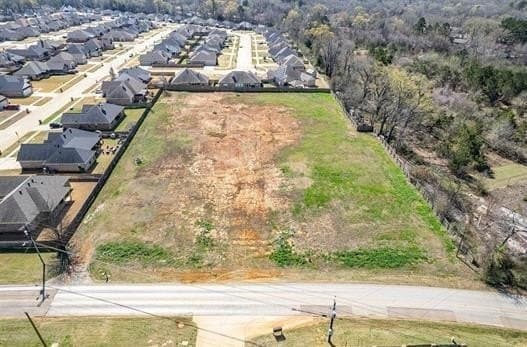 2.09 acres in Smith County gallery image 2
