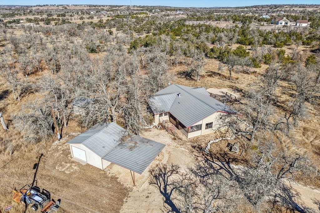 10.25 acres in Gillespie County gallery image 4