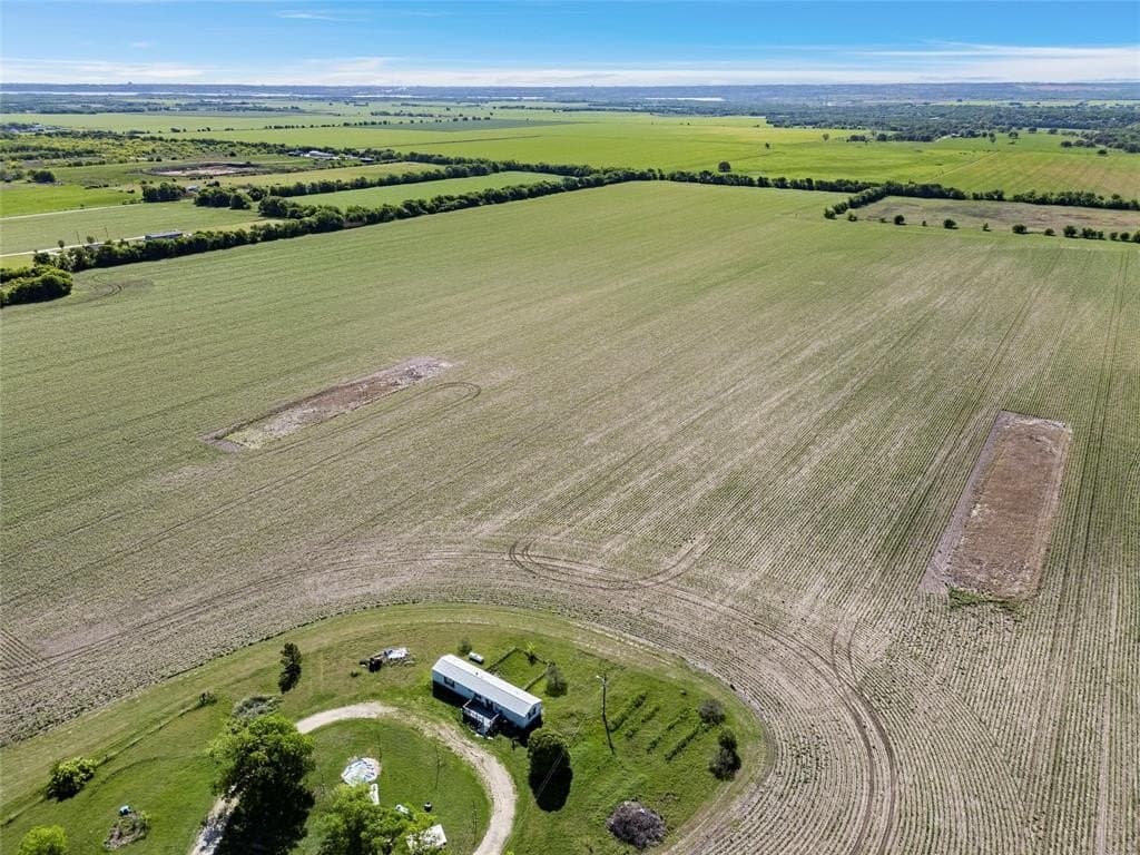 11.77 acres in McLennan County gallery image 2