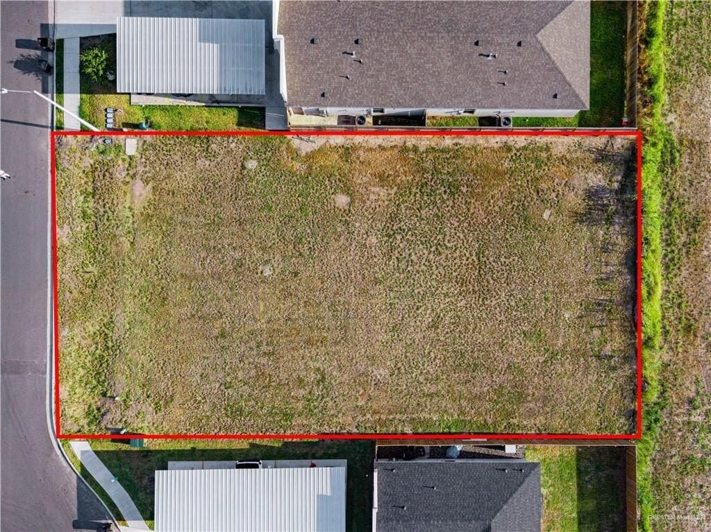 0.25 acres in Hidalgo County - photo 2