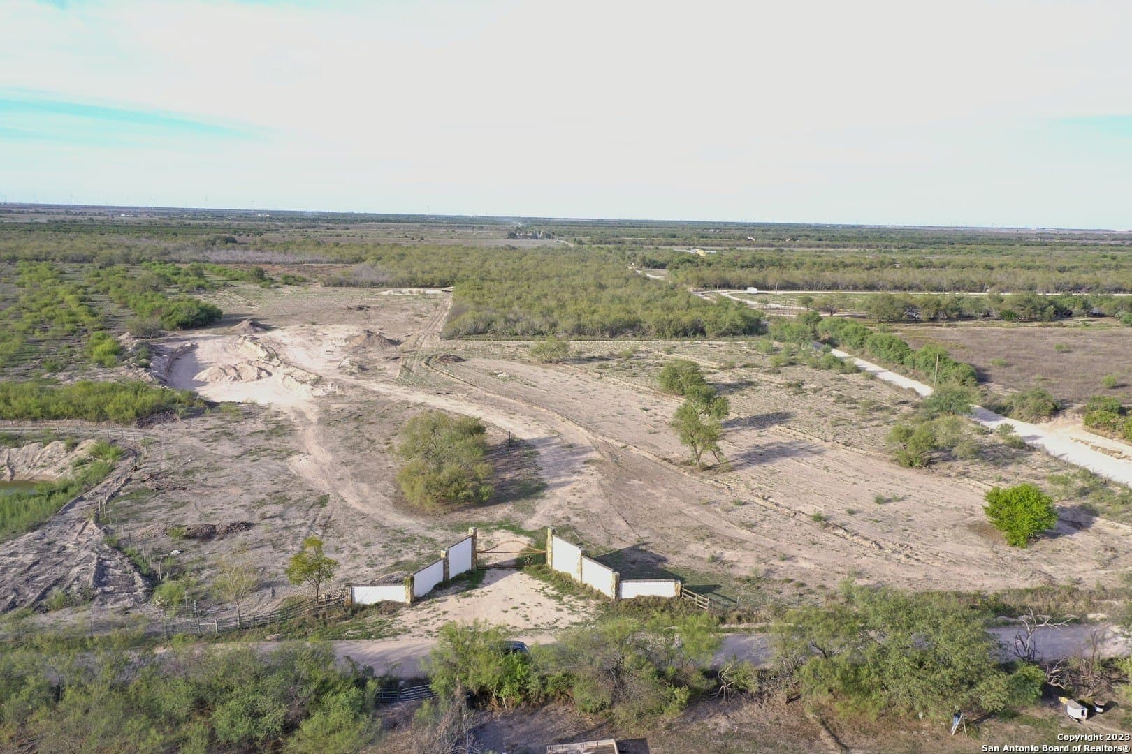 105.96 acres in Hidalgo County - photo 5