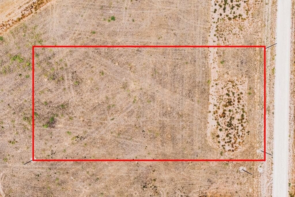2 acres in Gaines County