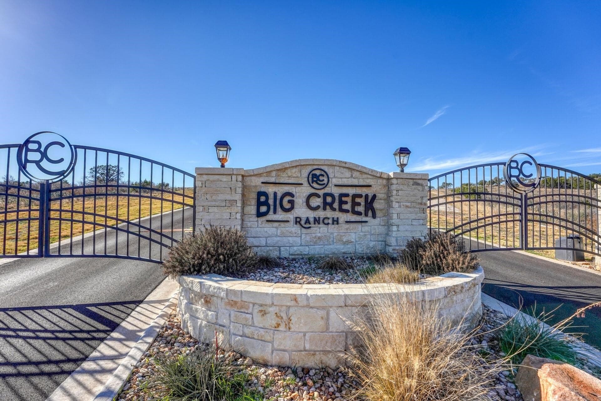 1.99 acres in Burnet County gallery image 4