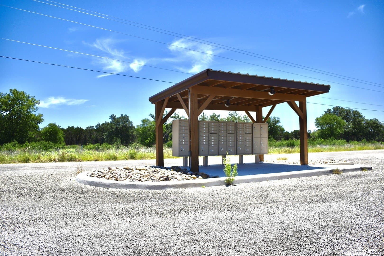 5.06 acres in Bandera County - photo 9