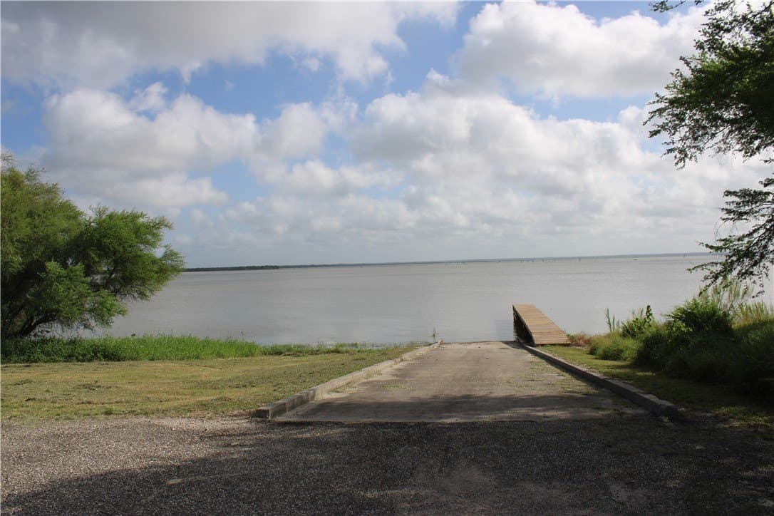 1.8 acres in Live Oak County - photo 17