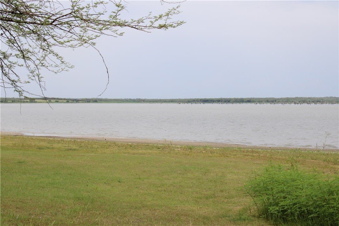 1.8 acres in Live Oak County - photo 9