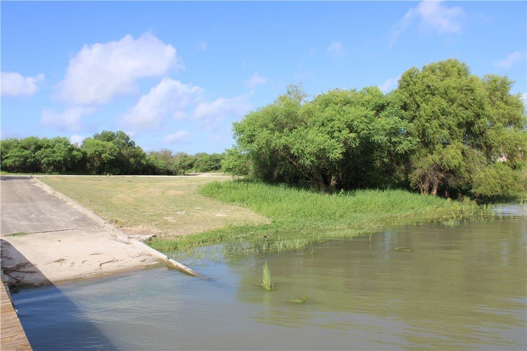 1.8 acres in Live Oak County - photo 23