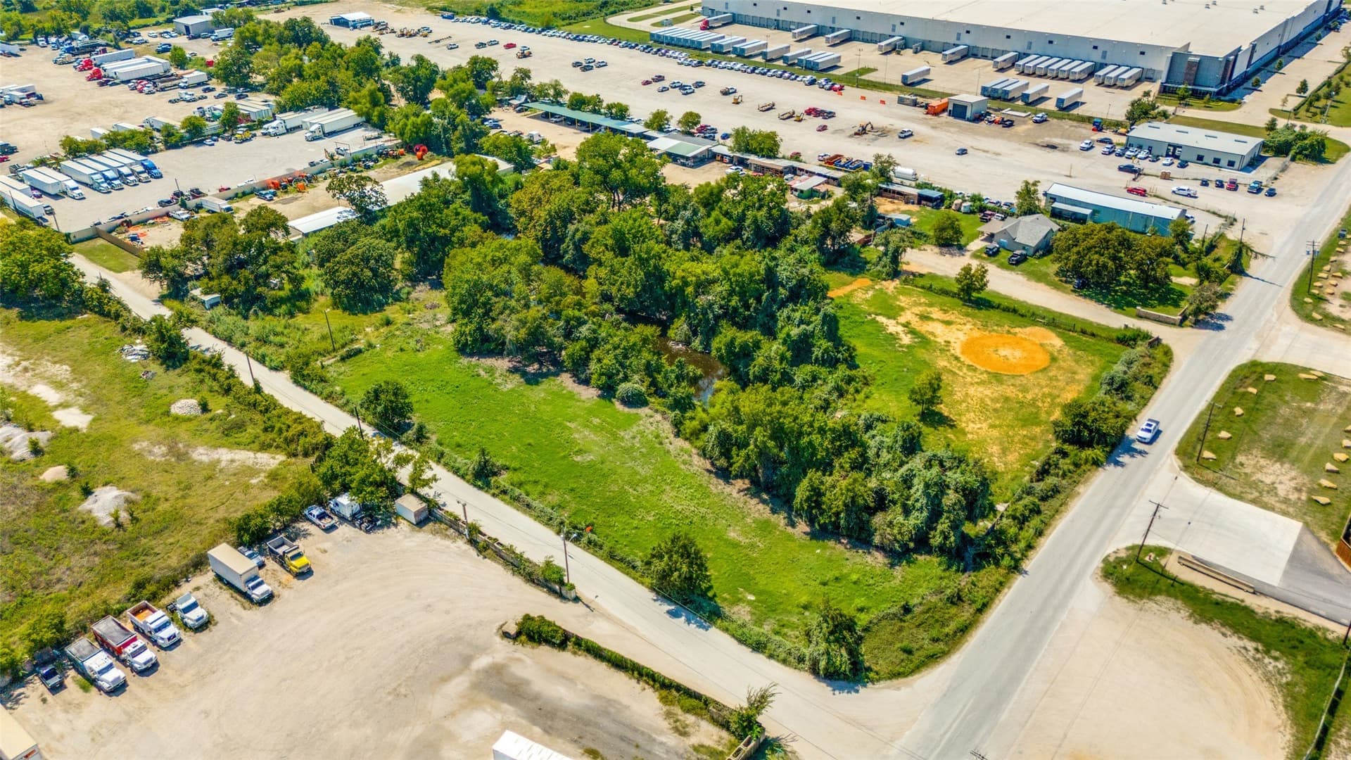 3.7 acres in Dallas County featured view