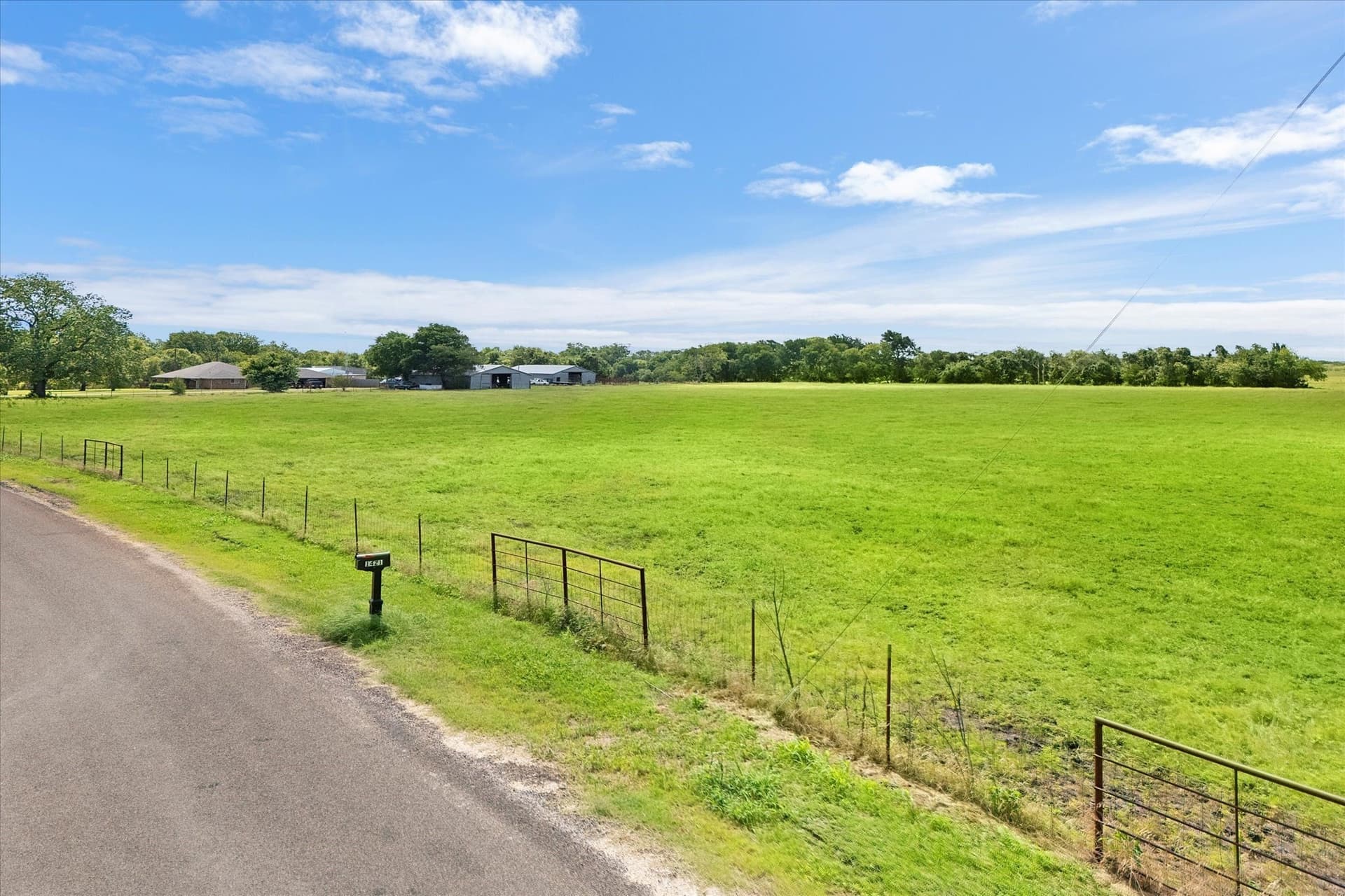 2.7 acres in Ellis County - photo 16