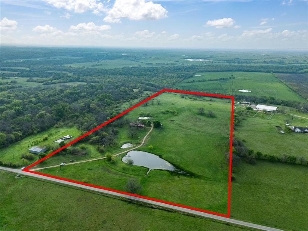 35 acres in Ellis County gallery image 2