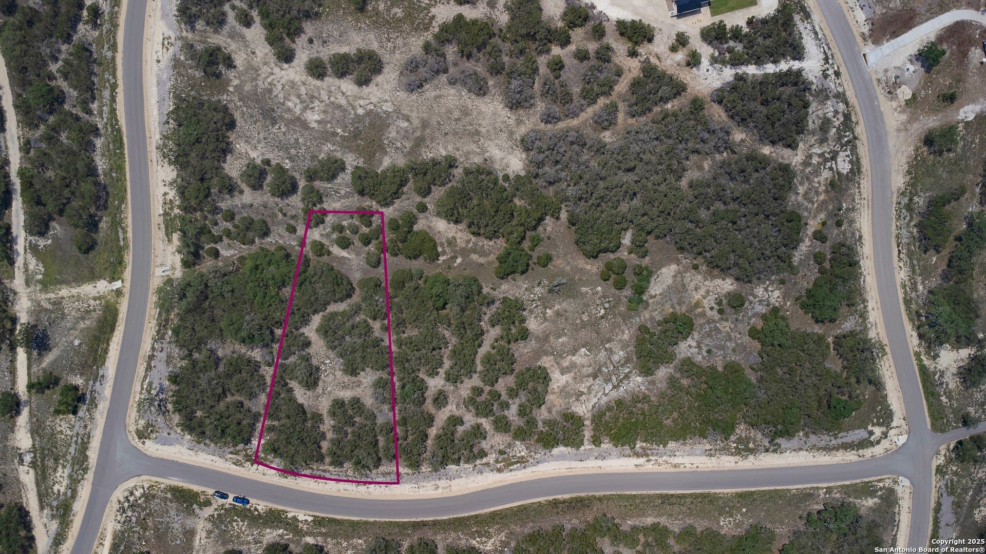 1.1 acres in Comal County gallery image 2