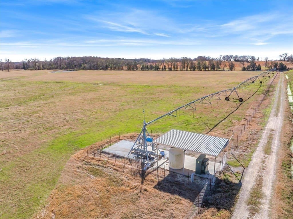 100 acres in Van Zandt County - photo 10