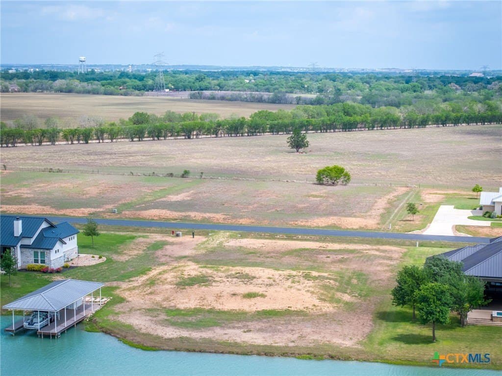 1.01 acres in Guadalupe County featured view