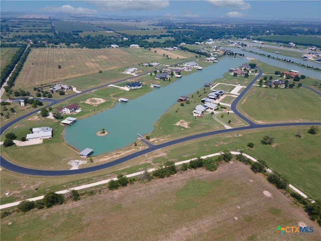 1.01 acres in Guadalupe County - photo 16