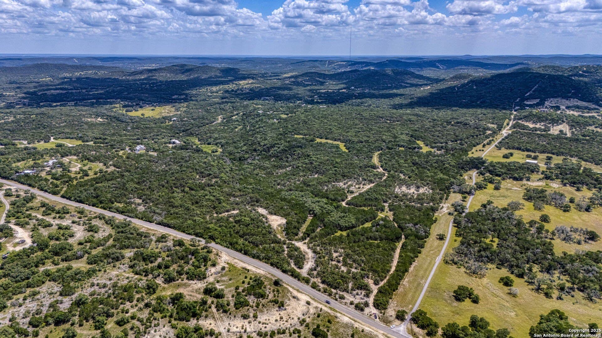 417 acres in Bandera County gallery image 3