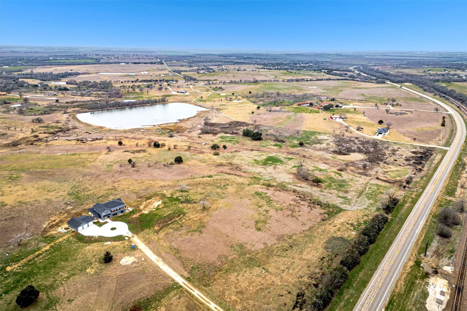 10.01 acres in McLennan County gallery image 4