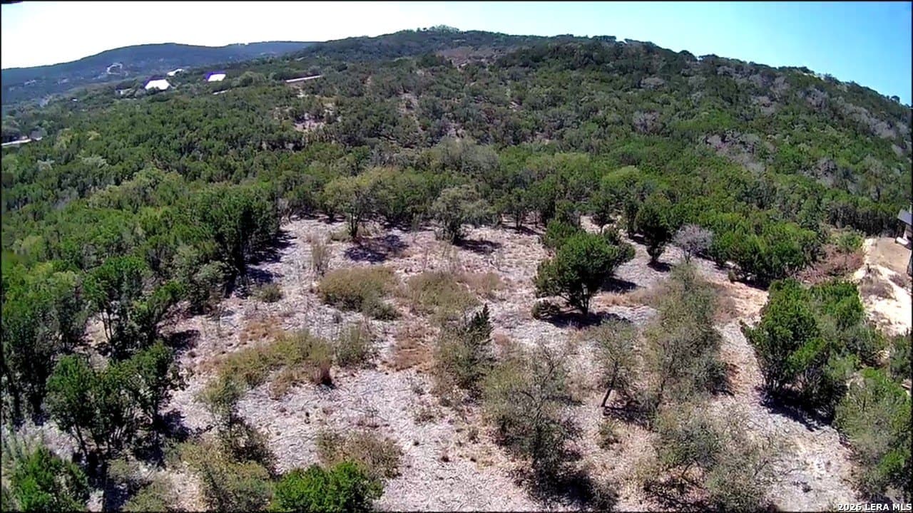 1.63 acres in Medina County