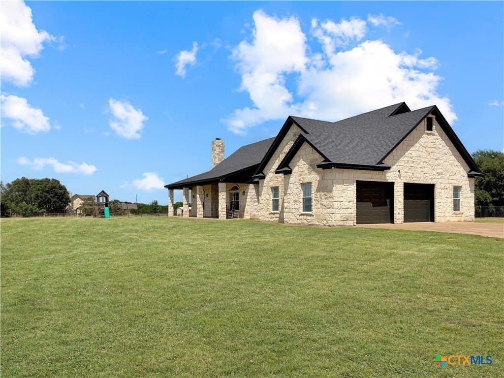 11.04 acres in McLennan County - photo 7
