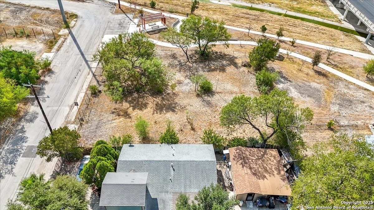 0.13 acres in Bexar County - photo 6