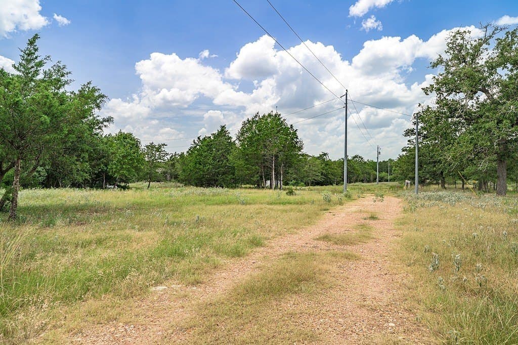 43.26 acres in Fayette County - photo 6