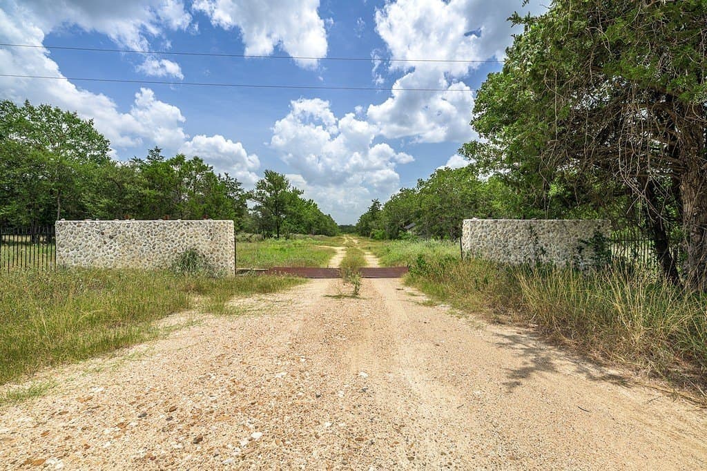43.26 acres in Fayette County gallery image 3