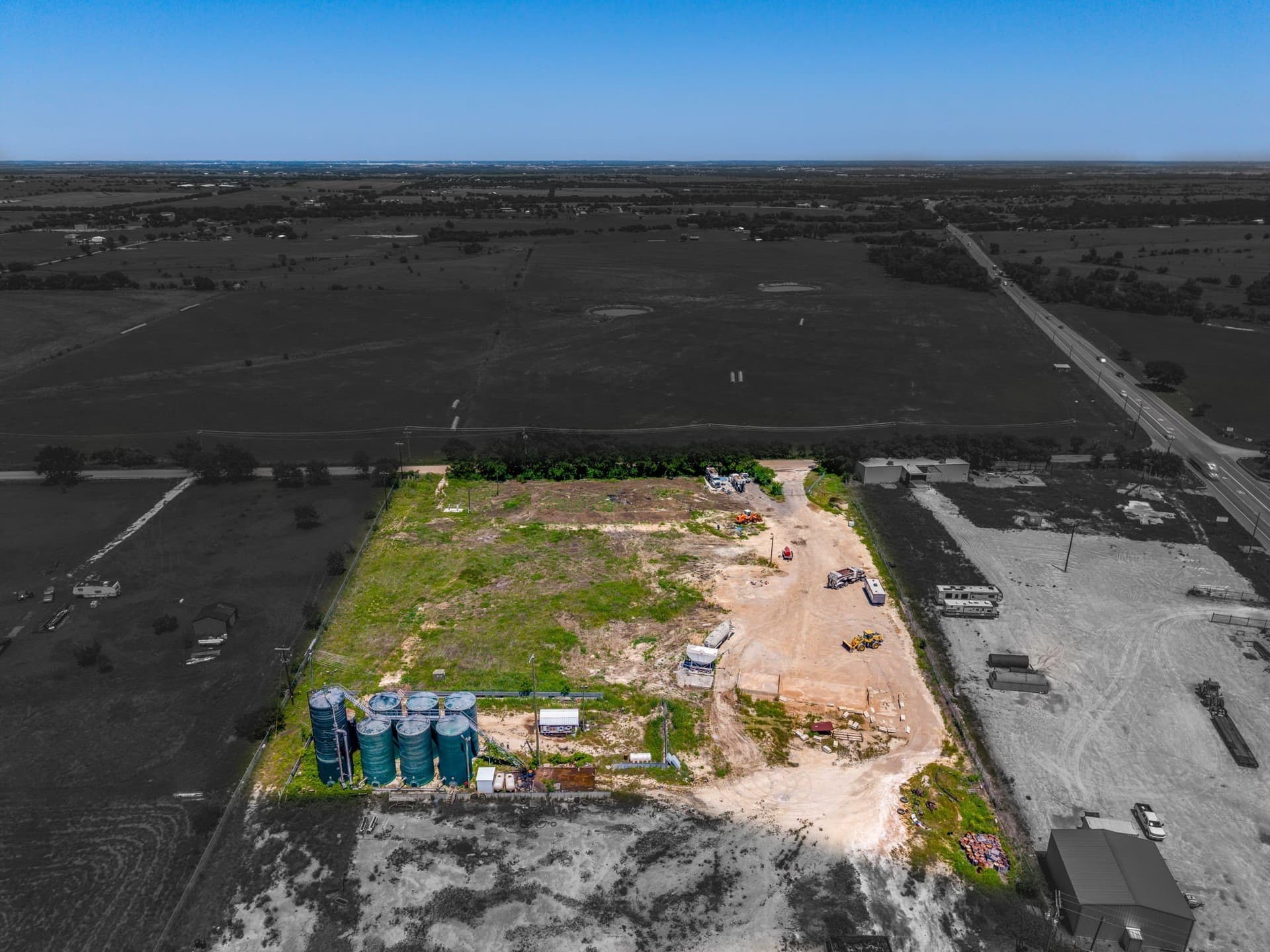 4.63 acres in Johnson County gallery image 2
