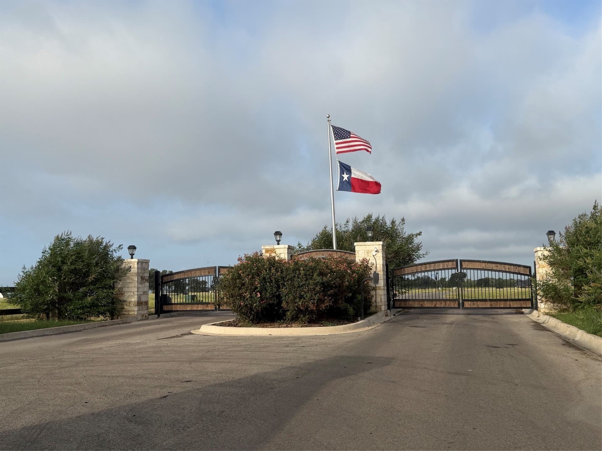 2.62 acres in Navarro County - photo 14
