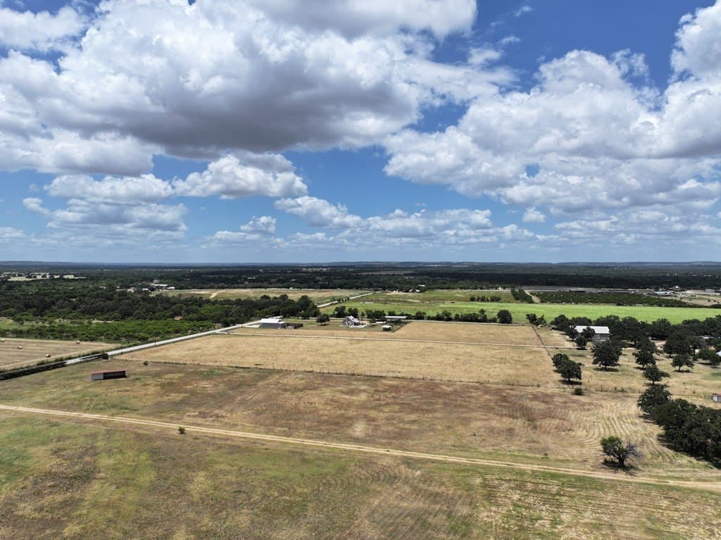 15.29 acres in Gillespie County - photo 6