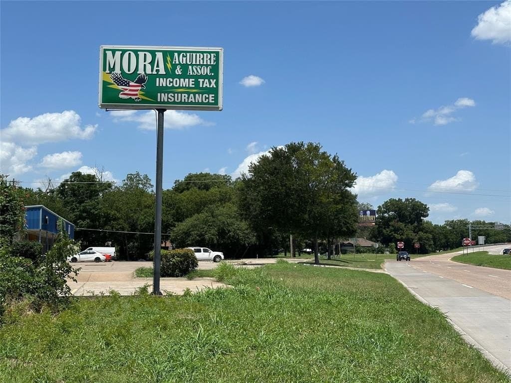 0.33 acres in Dallas County gallery image 2