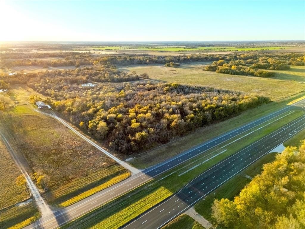 14.6 acres in Falls County gallery image 2