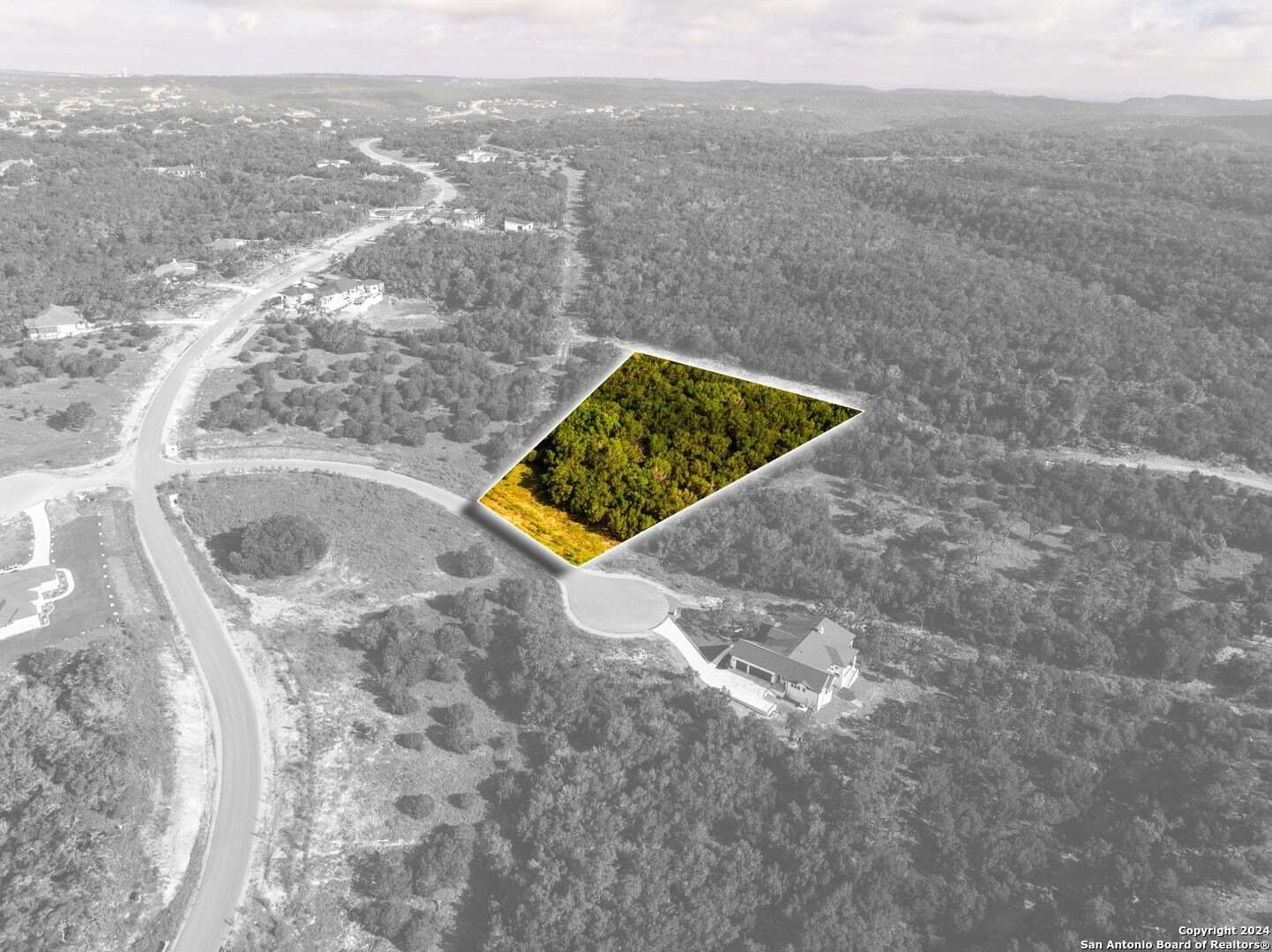 2.39 acres in Comal County gallery image 3