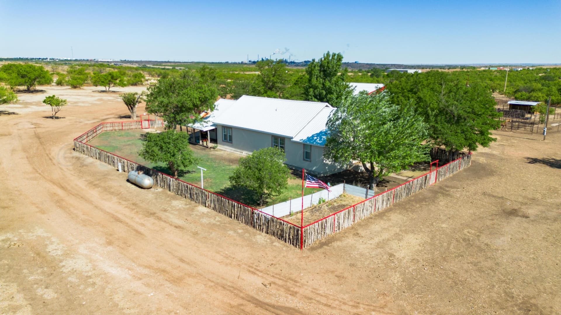 53.3 acres in Hutchinson County gallery image 2