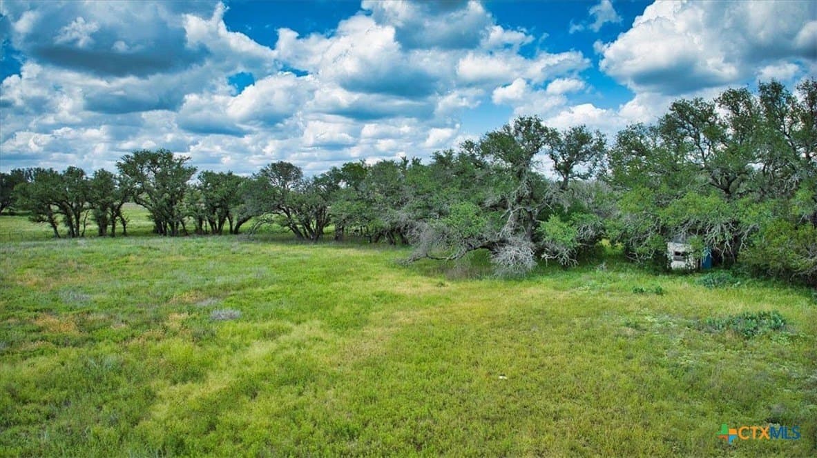 33.62 acres in Blanco County - photo 7