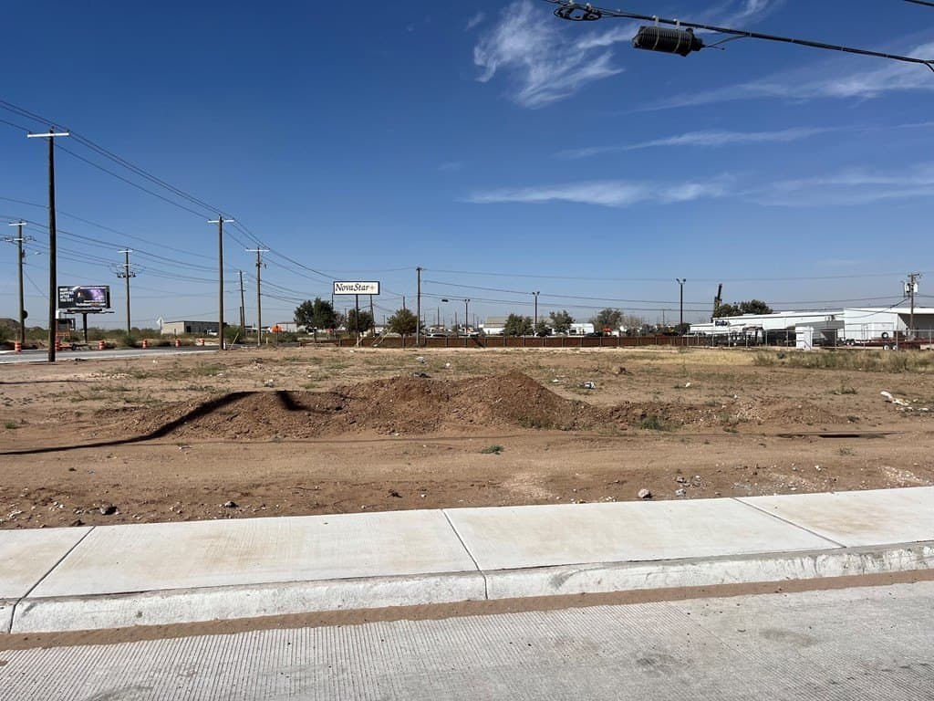0.92 acres in Midland County featured view