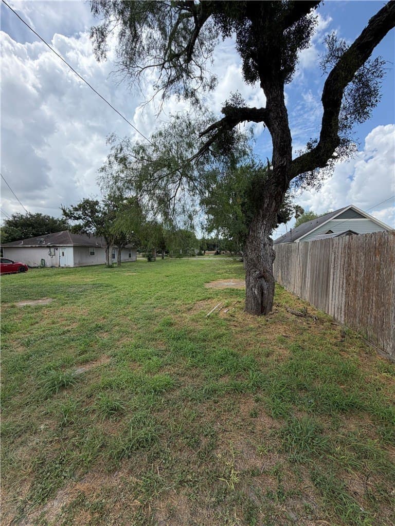 0.16 acres in Kleberg County gallery image 3
