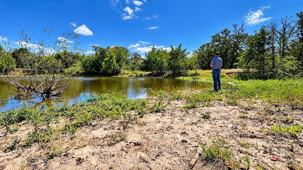 263.24 acres in Lavaca County - photo 23