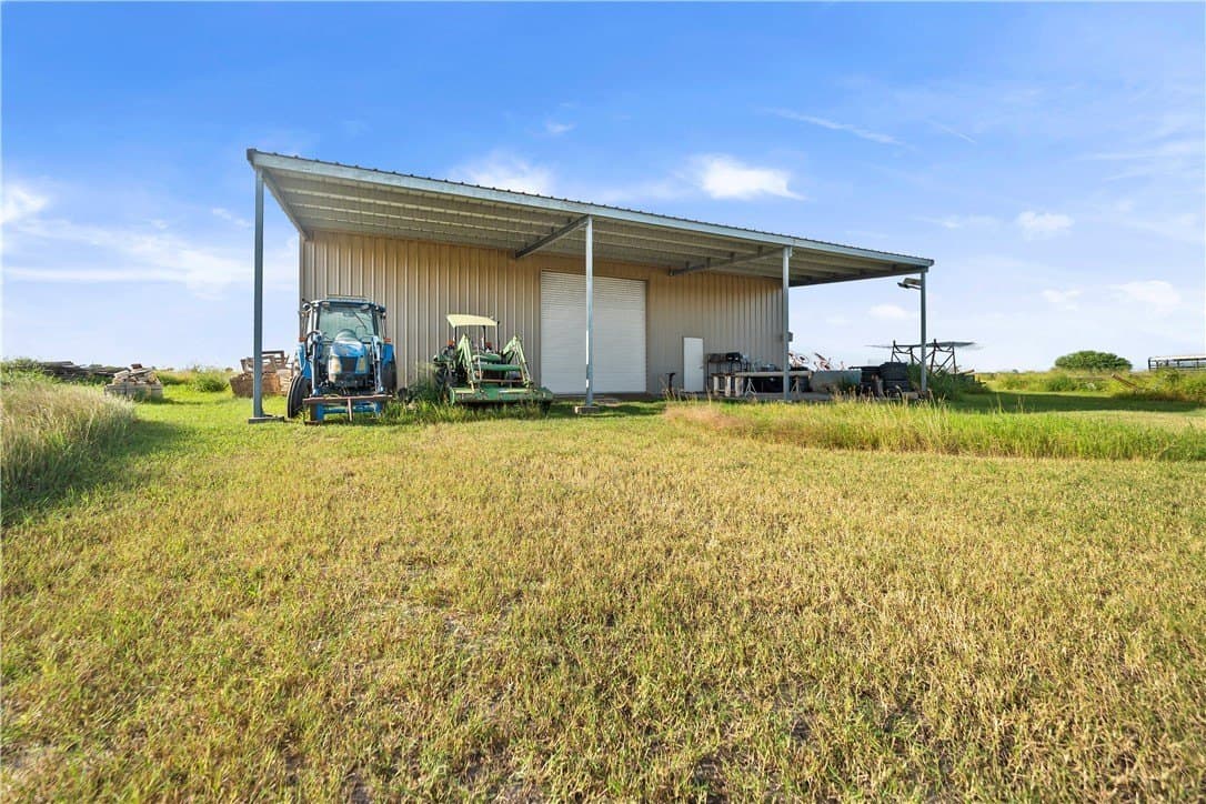 27.35 acres in San Patricio County - photo 6